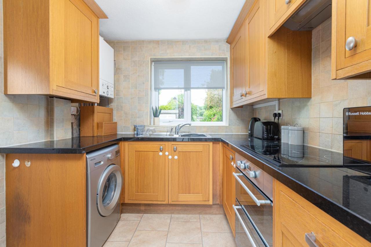 Charles Alexander Short Stay - Moorway House Poulton-le-Fylde Екстер'єр фото