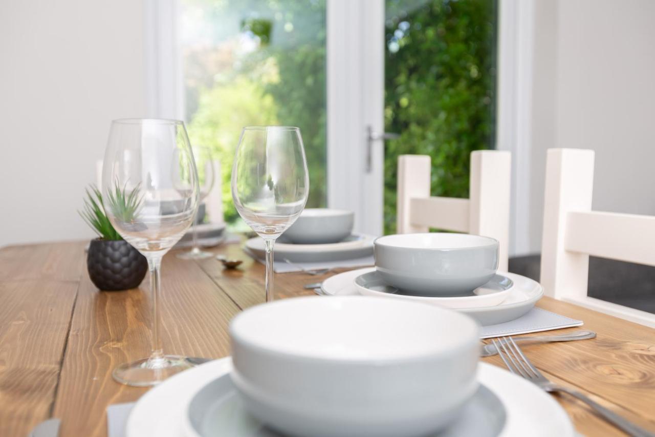 Charles Alexander Short Stay - Moorway House Poulton-le-Fylde Екстер'єр фото